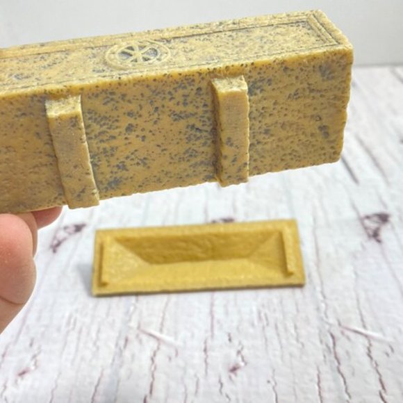 Small Keepsake Box, small rectangularChest, Small Treasure Chest, Jewelry Box wi - Picture 4 of 10